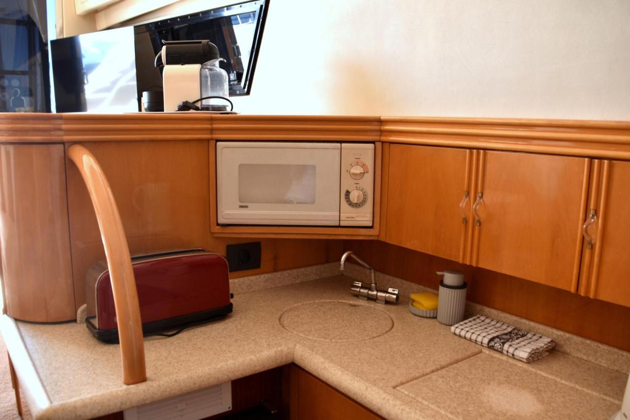 فندق Luxury Yacht Kamikara سان ميغيل ذي أبونا المظهر الخارجي الصورة