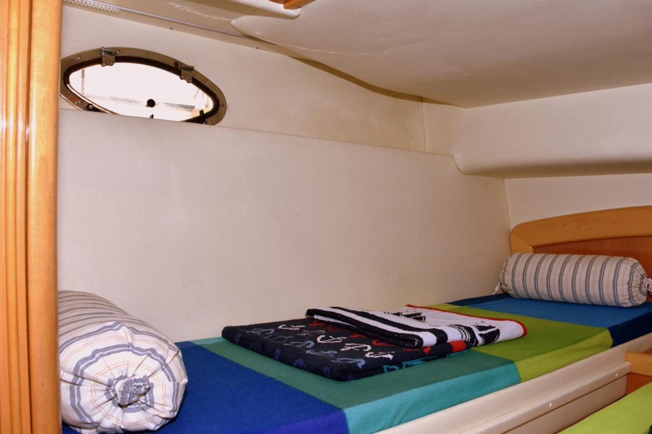 فندق Luxury Yacht Kamikara سان ميغيل ذي أبونا المظهر الخارجي الصورة